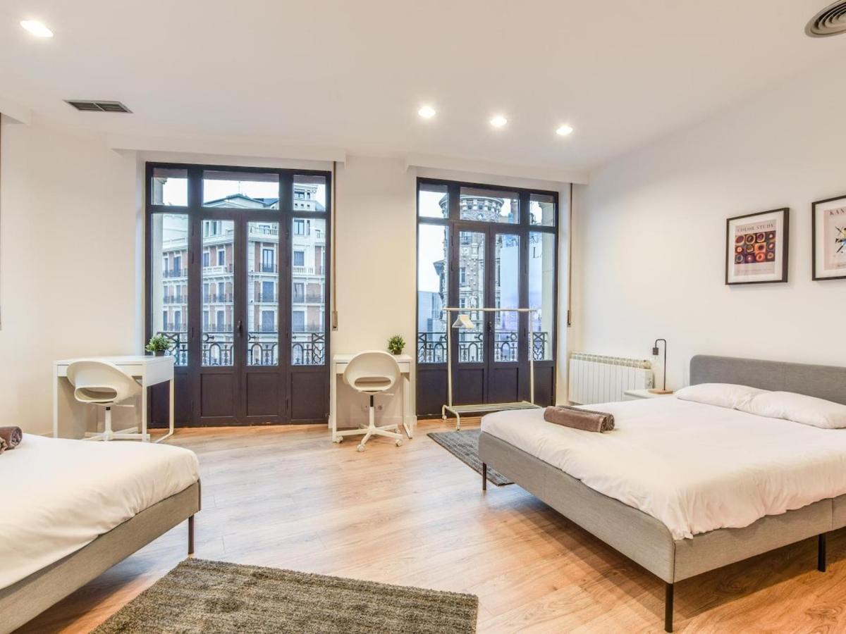Apartamento En Plaza De Canalejas Apartment Madrid Luaran gambar